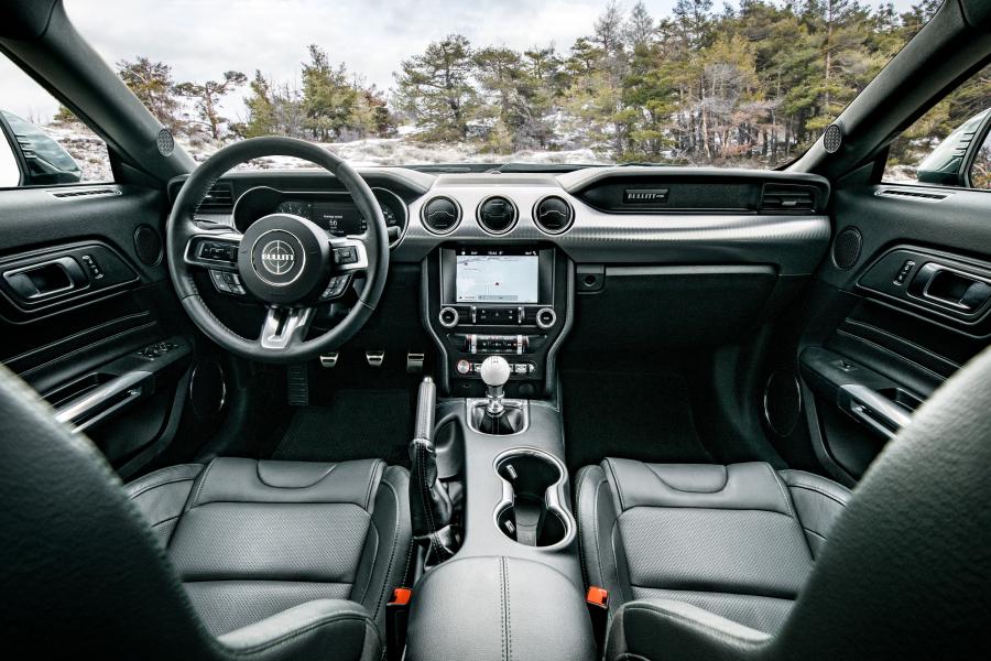 Торпедо Ford Mustang Bullitt 2018 года  (EU) (фото 27 из 50)